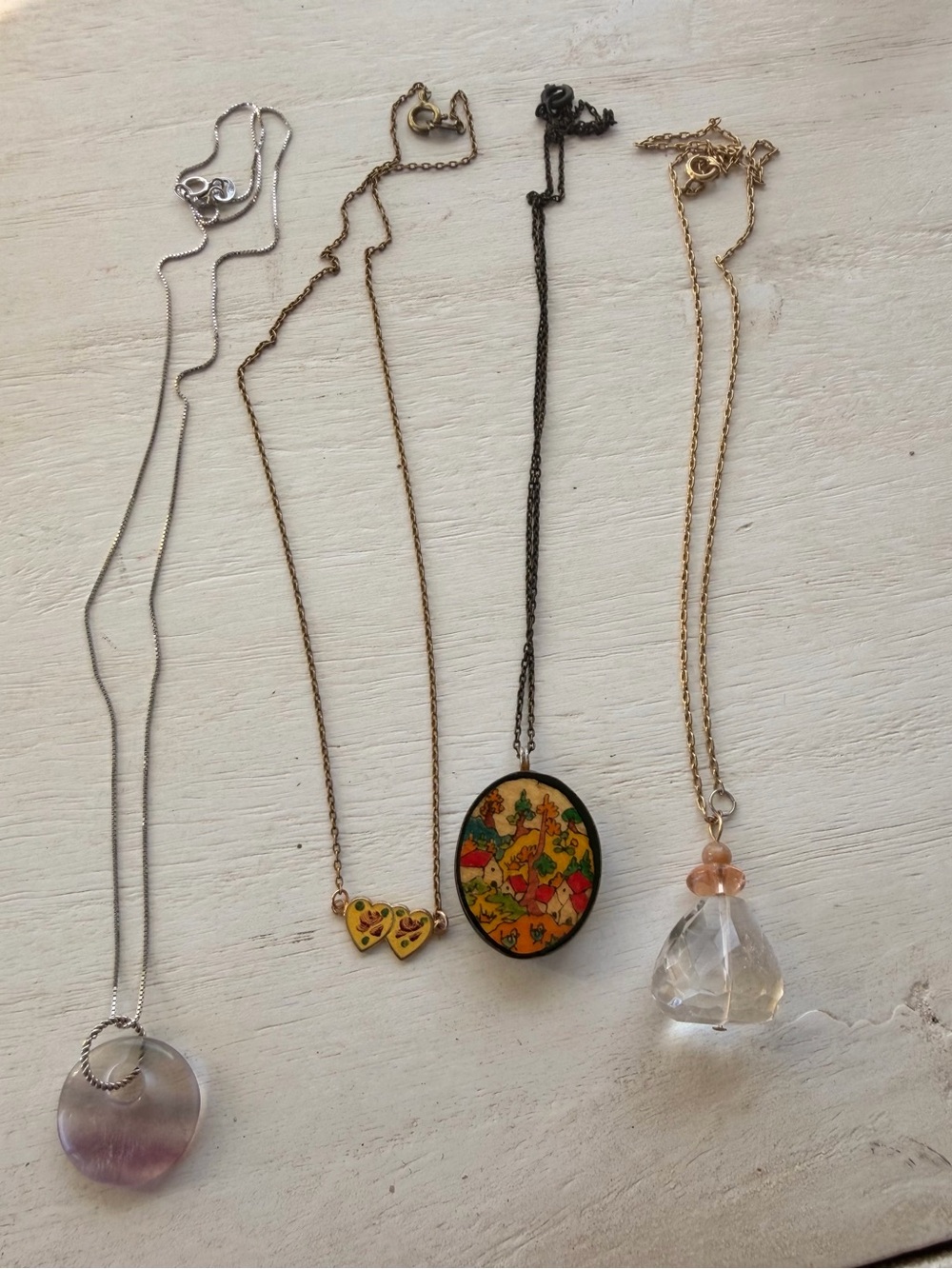 Vintage-Pendant Necklaces lot